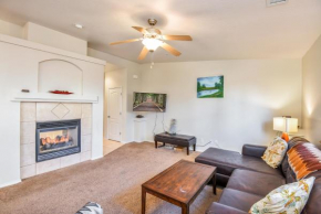 Flagstaff Retreat 3BR Townhome with Jetted Tub